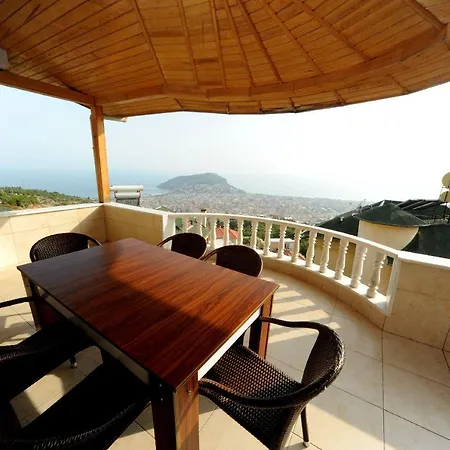 Villa Nadfox