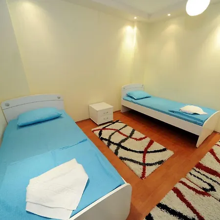 Nadfox Villa